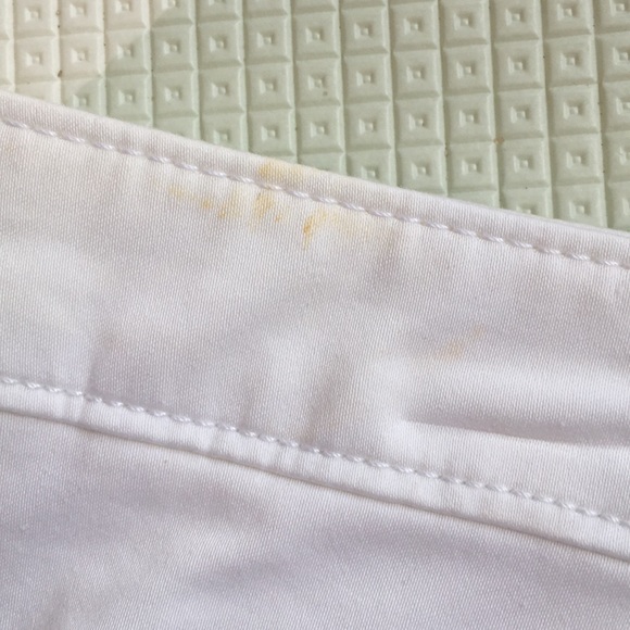 BANANA REPUBLIC | White Shorts - Picture 7 of 7